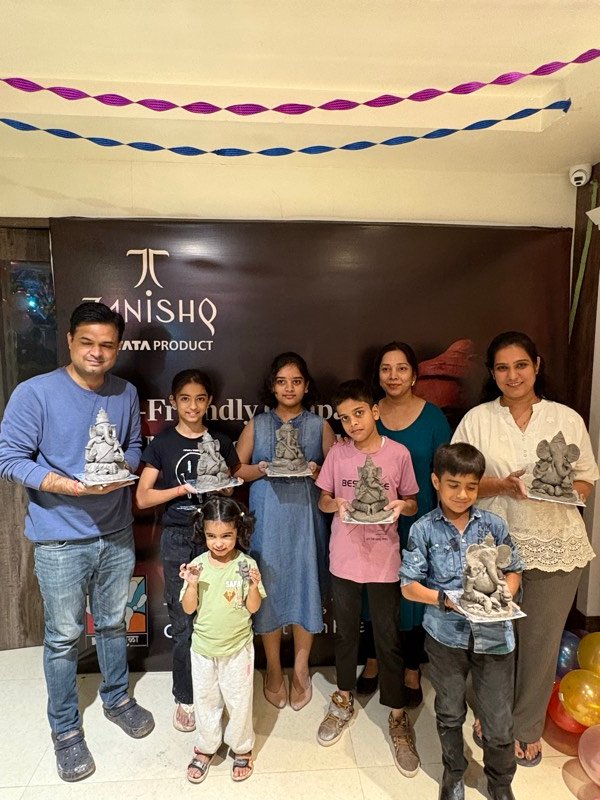Families painting and creating at a weekend art event in Pune