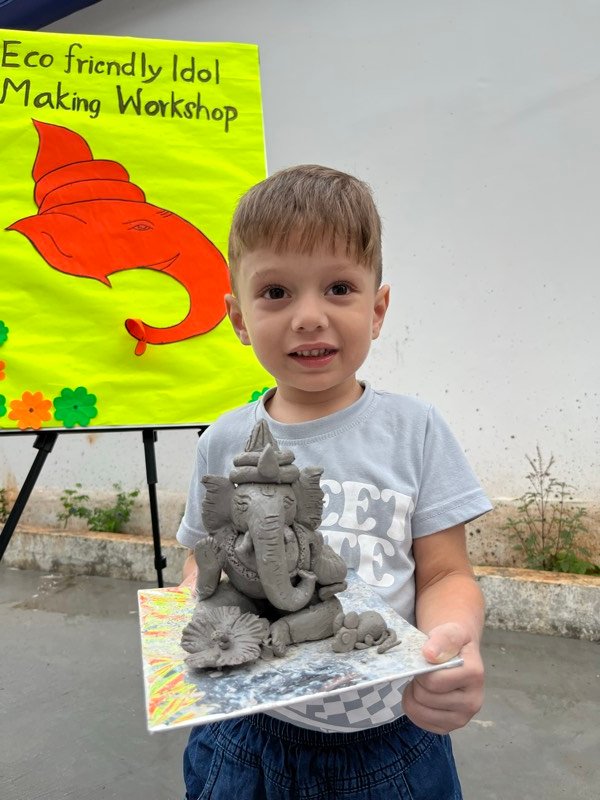 Families painting and creating at a weekend art event in Pune
